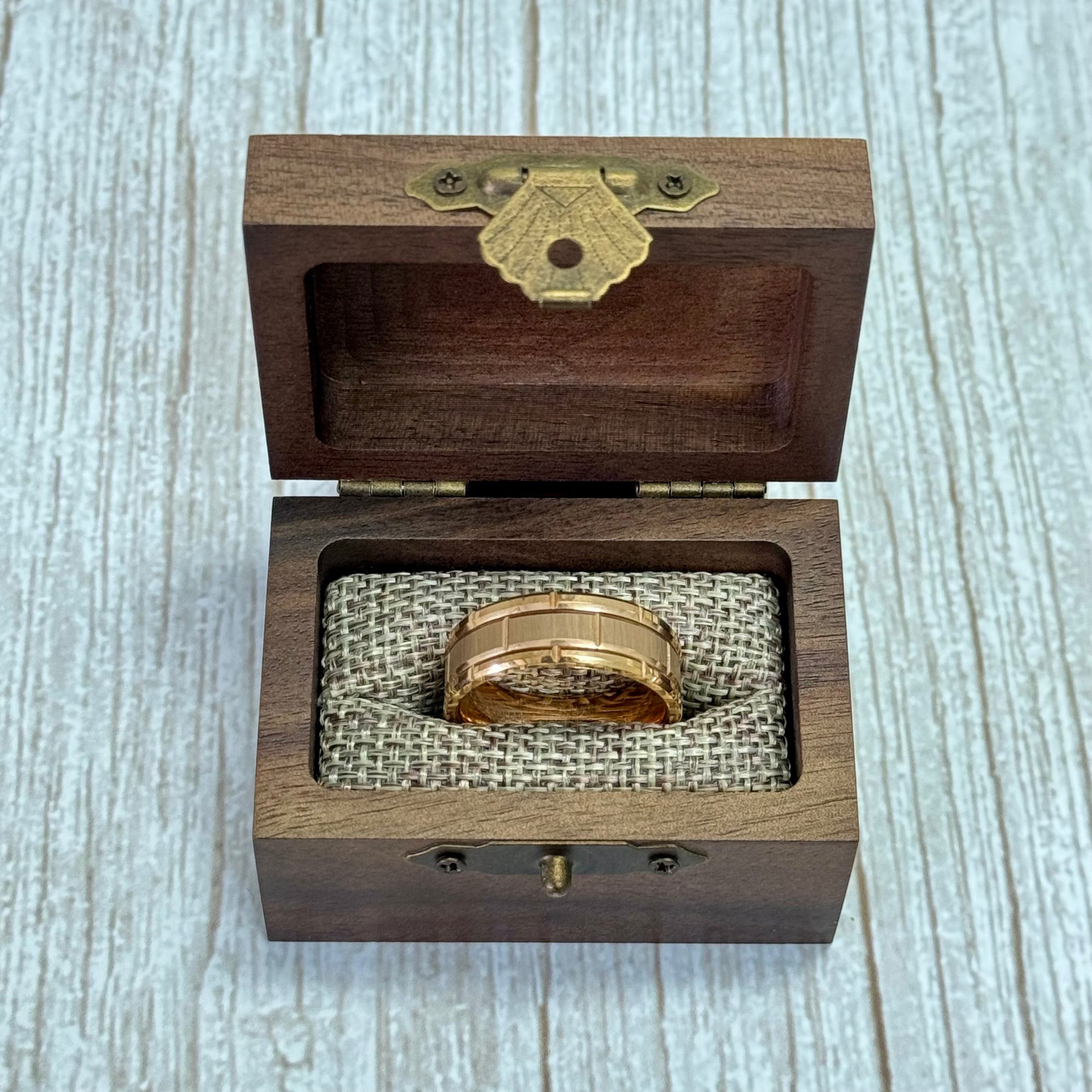 “BISHOP” Tungsten Carbide Rose Gold Ring 8mm w/ Checkered Pattern