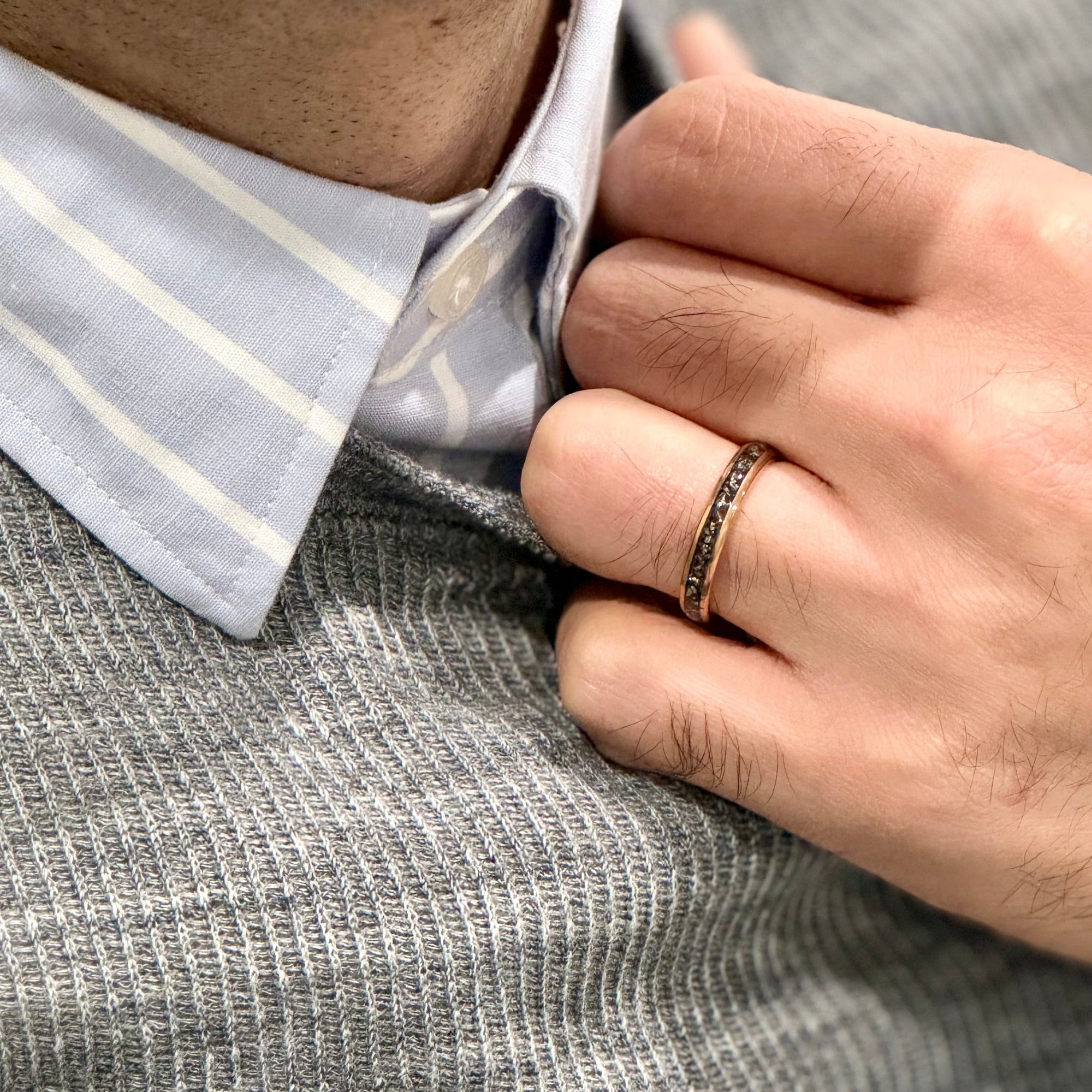“STARLIGHT” Tungsten Carbide Rose Gold Ring 4mm w/ Crushed Meteorite